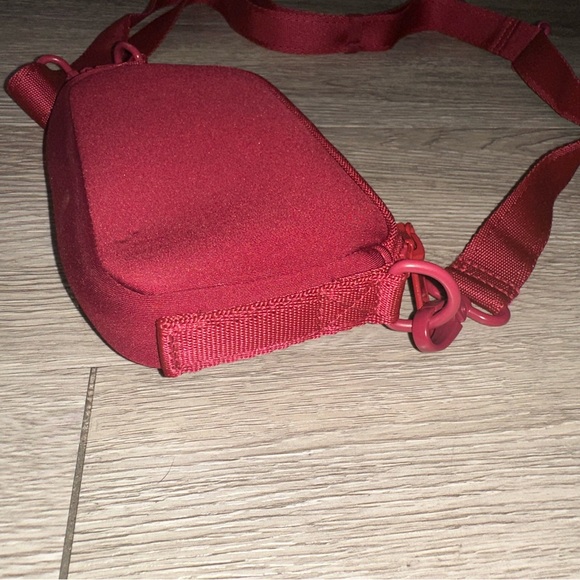 DAGNE DOVER x SEPHORA Limited Edition Mara Phone Sling Crossbody Burgundy Bag - Picture 4 of 9